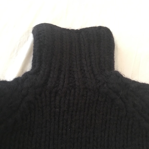 Hand knitted sweater - Picture 3 of 4